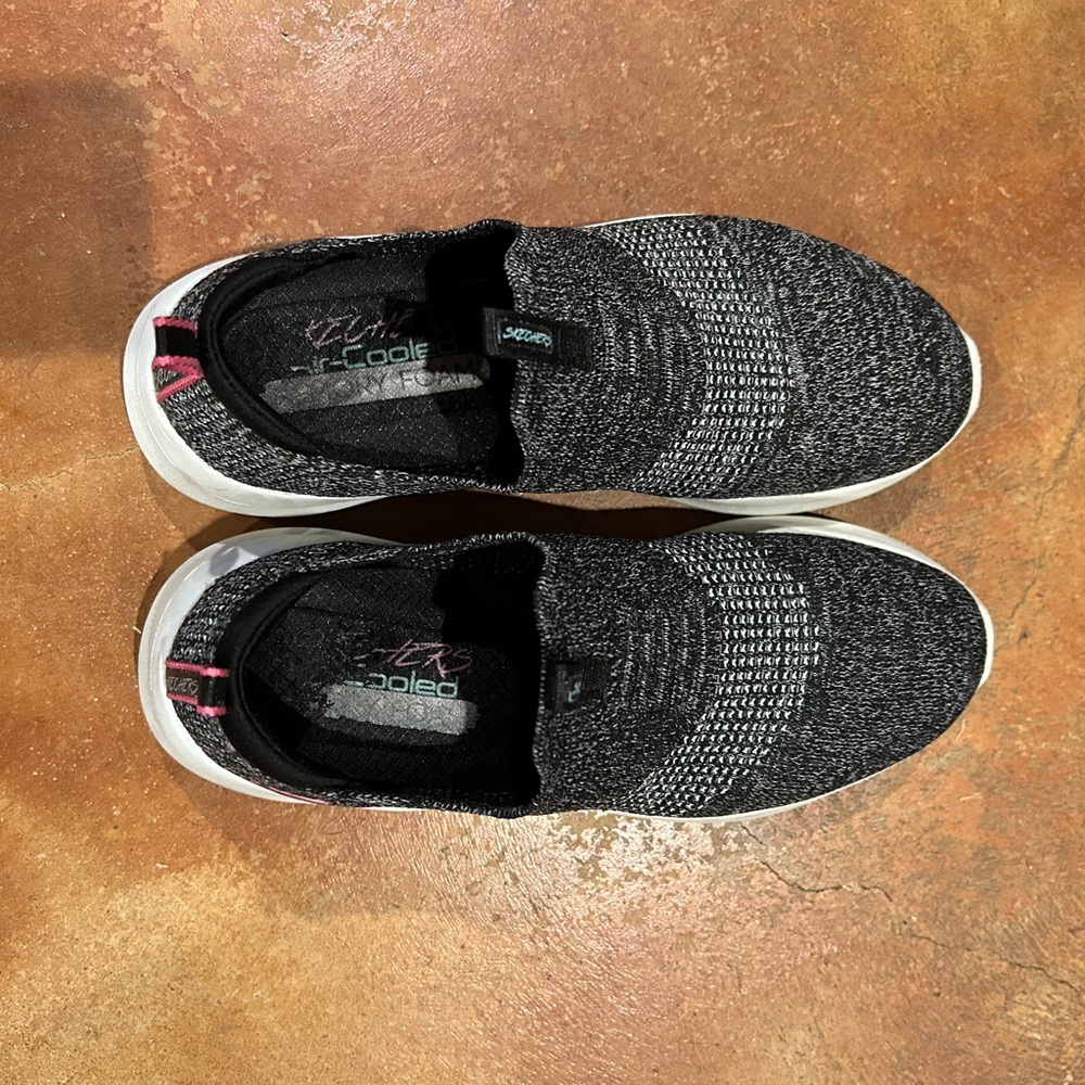 Skechers Slide On Tennis Shoes